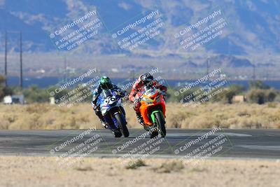 media/Jan-12-2025-CVMA (Sun) [[be1d2b16e3]]/Race 2-Supersport Middleweight/